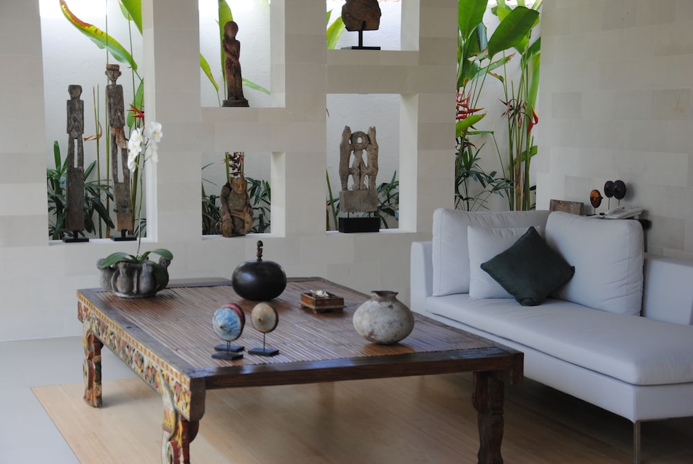 villa bali asri batubelig