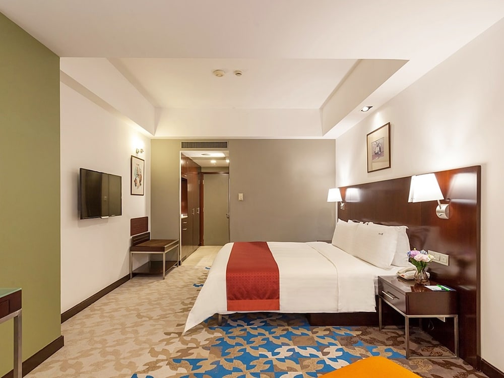 holiday inn vista shanghai by ihg
