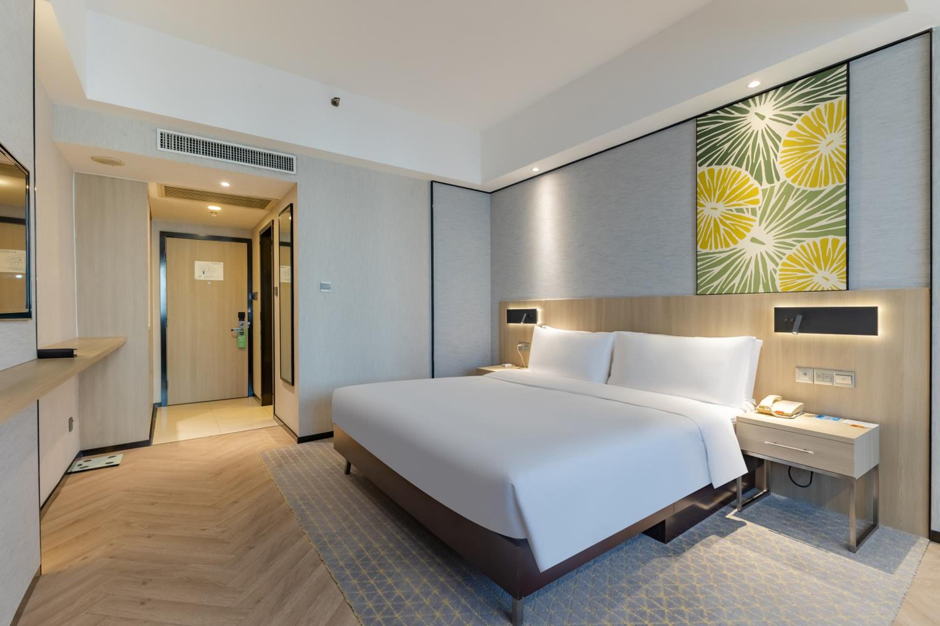 holiday inn vista shanghai by ihg