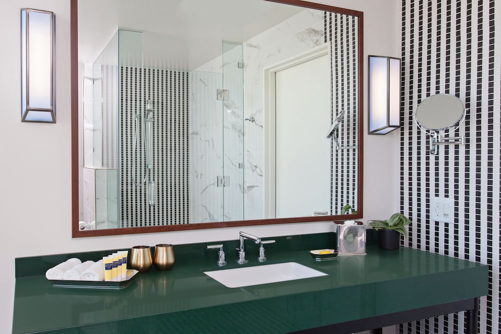 hotel indigo los angeles downtown by ihg