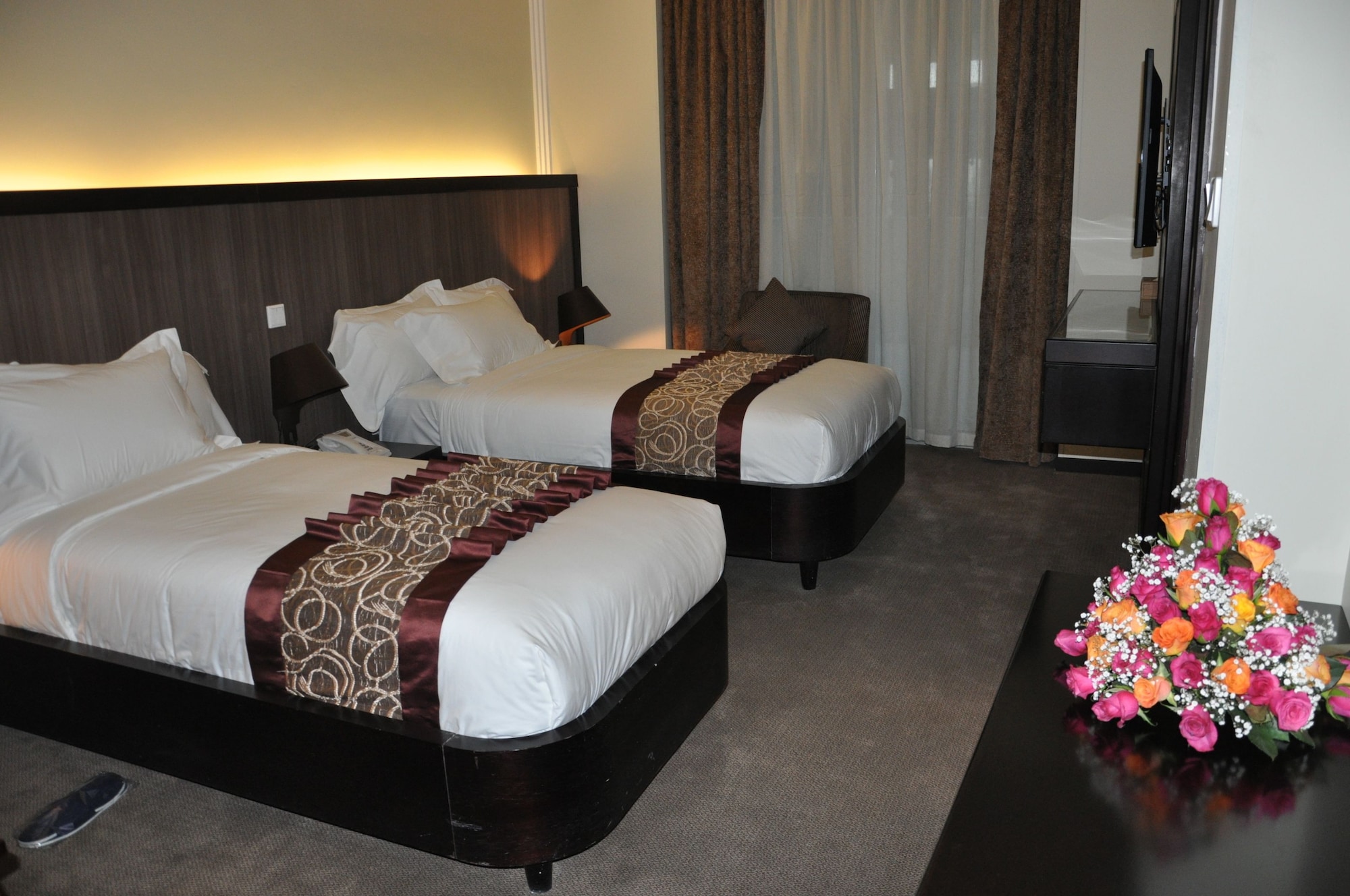 elilly international hotel