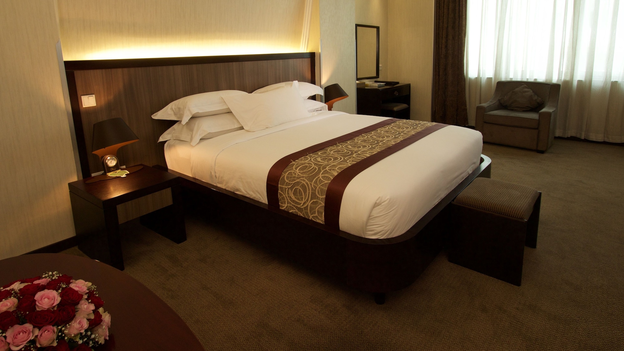 elilly international hotel