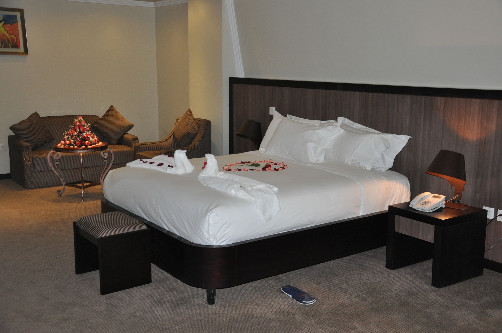 elilly international hotel