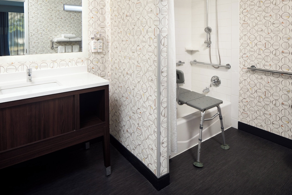 holiday inn weirton steubenville area by ihg