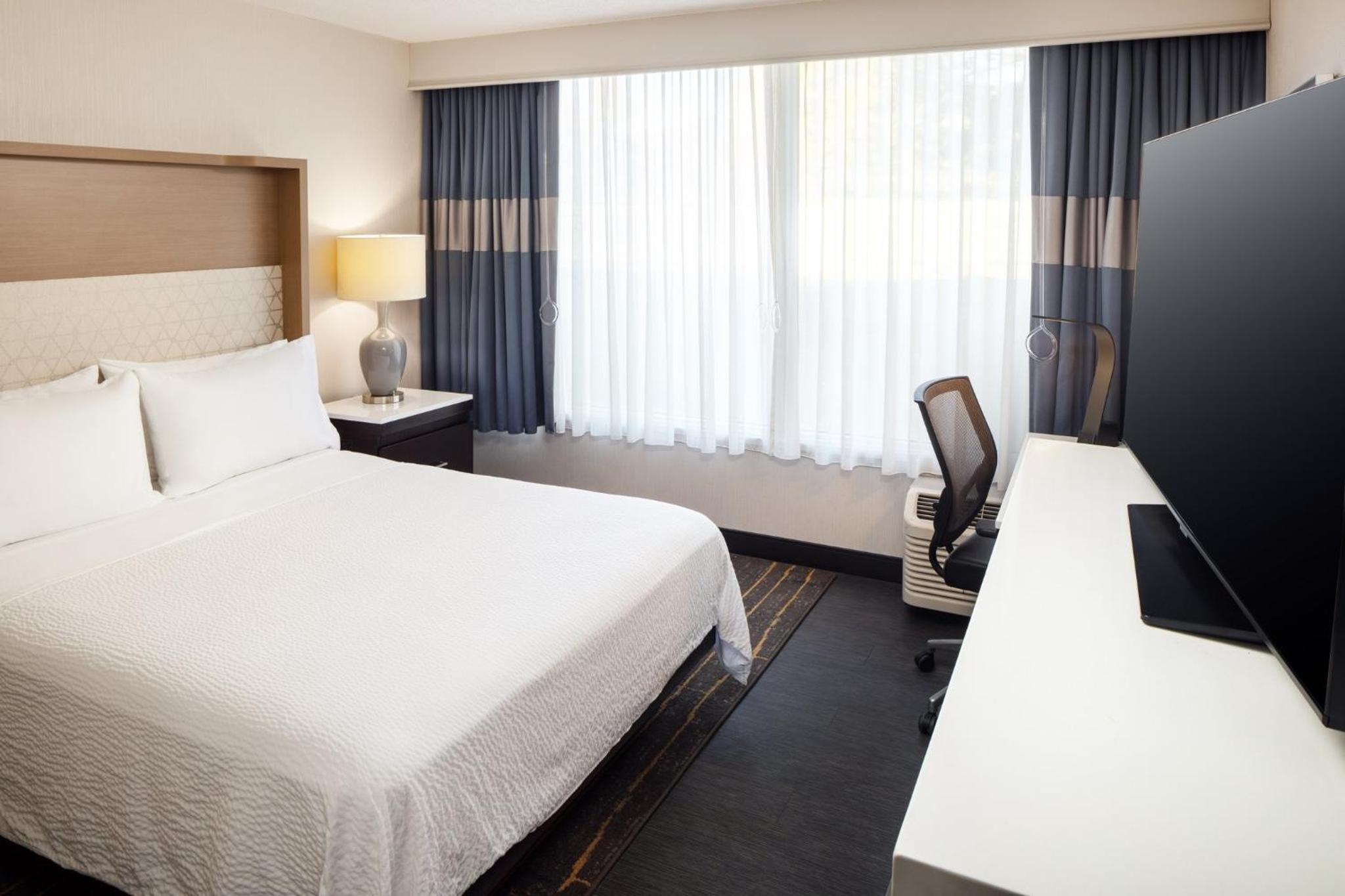 holiday inn weirton steubenville area by ihg