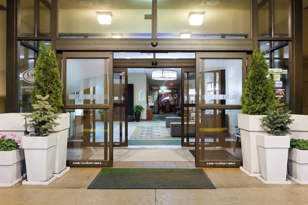 holiday inn weirton steubenville area by ihg