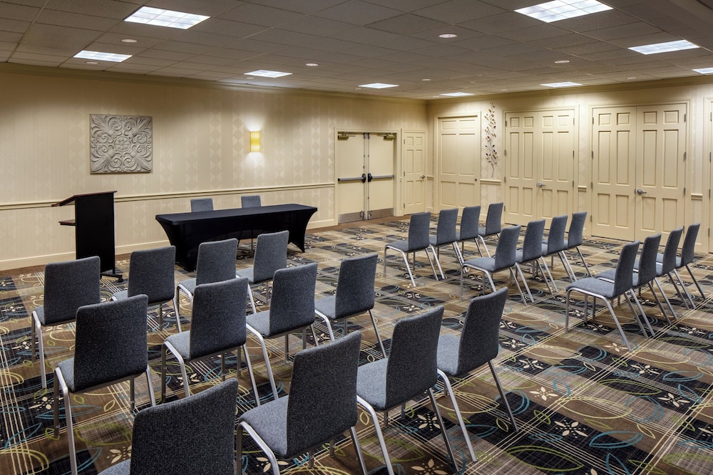 holiday inn weirton steubenville area by ihg