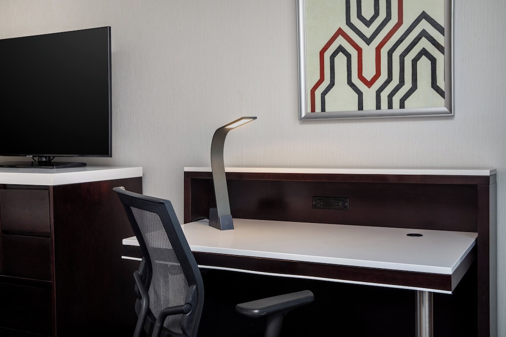 holiday inn weirton steubenville area by ihg