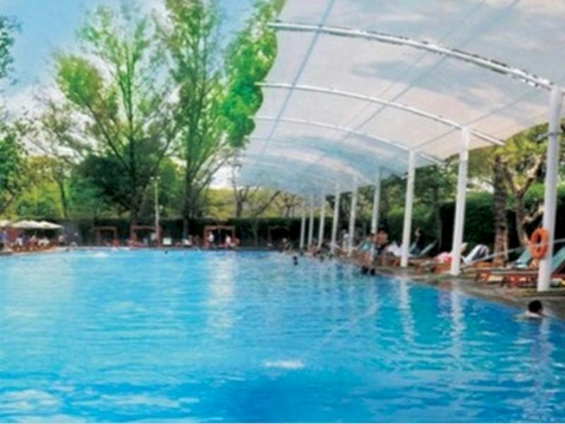 oasis siliwangi sport hotel