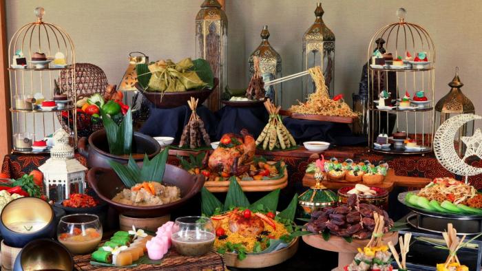 holiday inn and suites jakarta gajah mada an ihg hotel