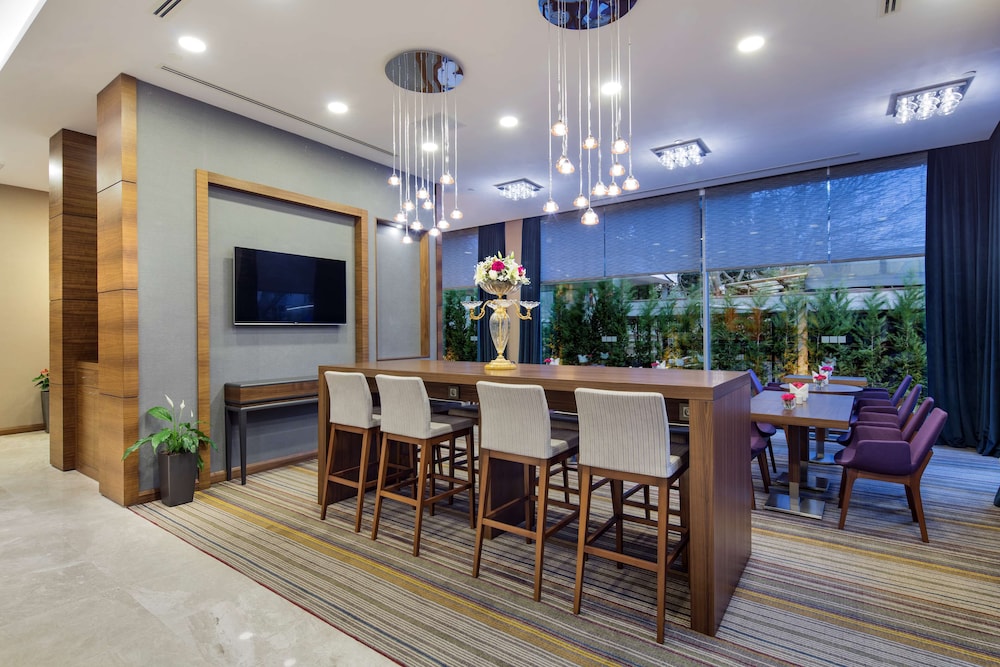 hampton by hilton istanbul atakoy