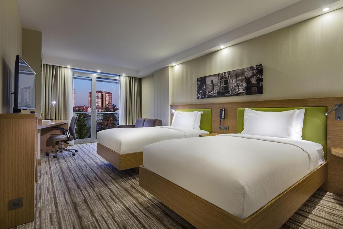 hampton by hilton istanbul atakoy