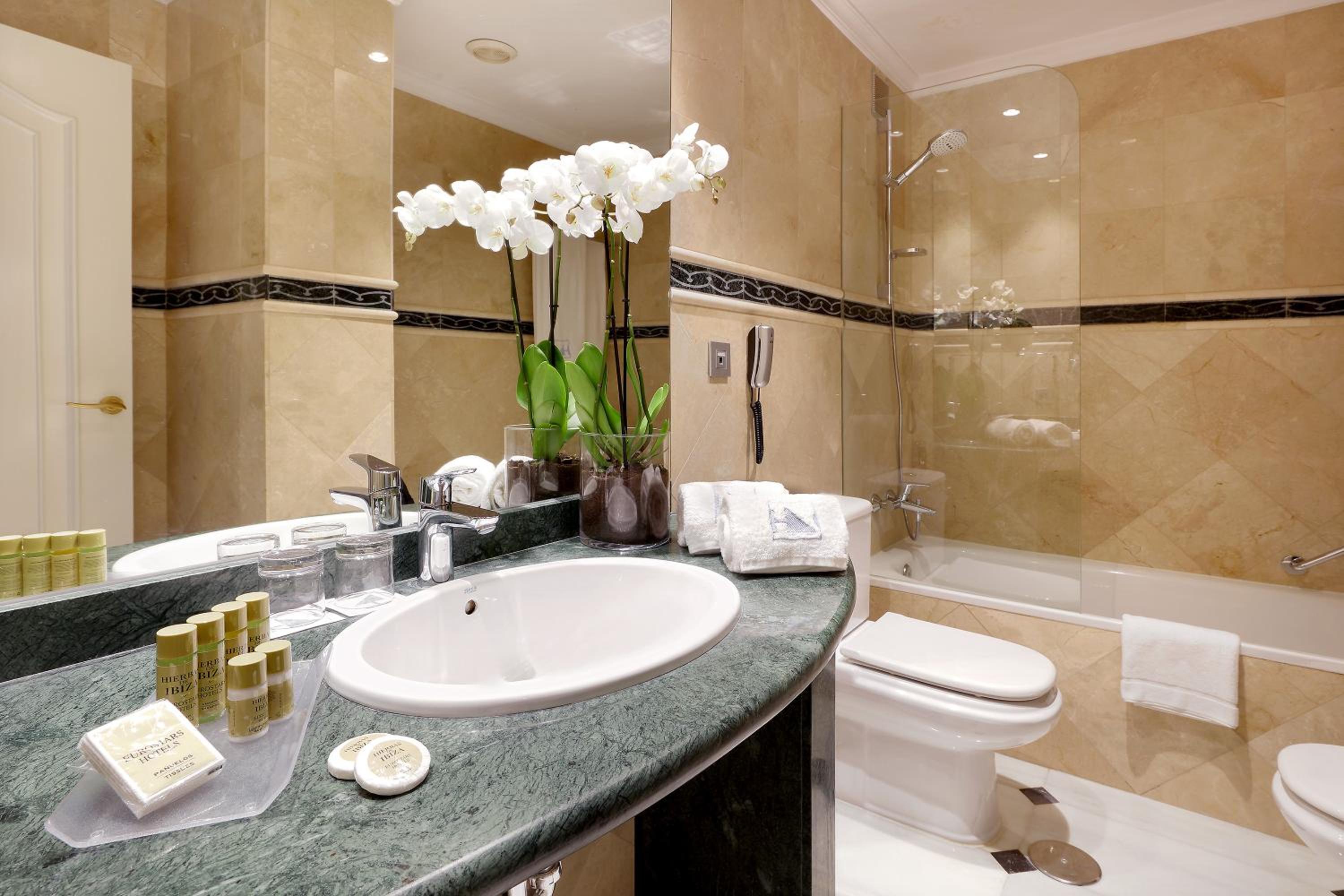 hampton by hilton istanbul atakoy
