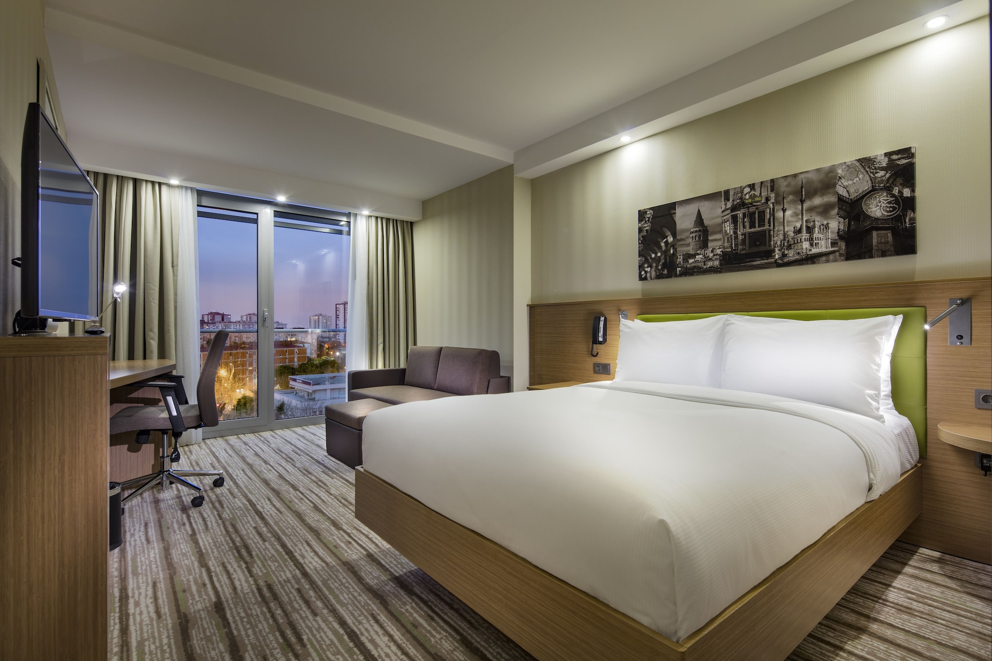 hampton by hilton istanbul atakoy