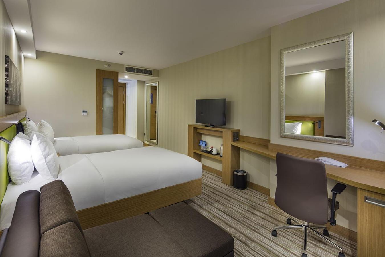 hampton by hilton istanbul atakoy