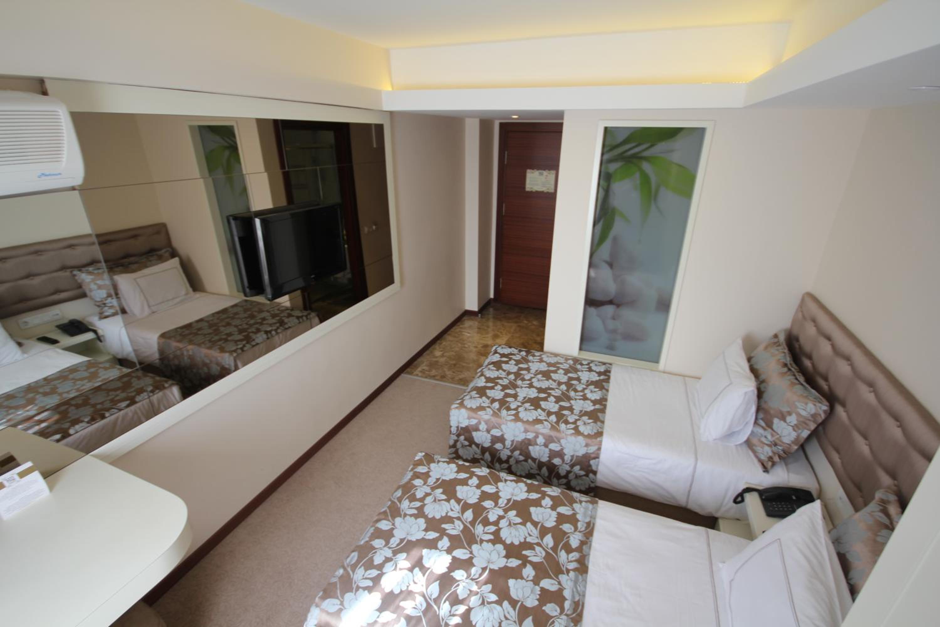 hampton by hilton istanbul atakoy