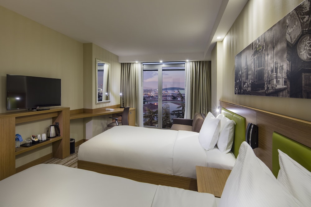 hampton by hilton istanbul atakoy