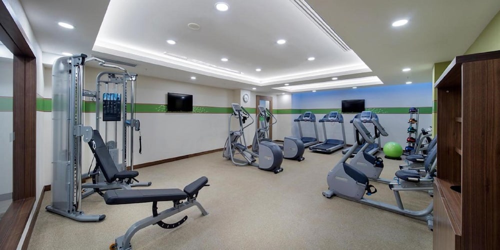 hampton by hilton istanbul atakoy