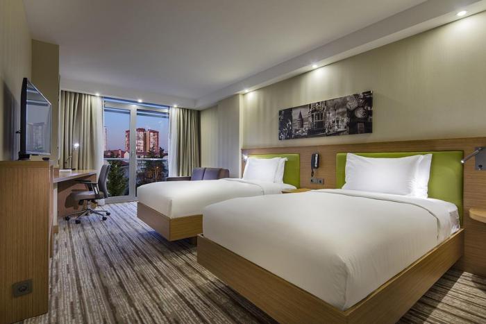 hampton by hilton istanbul atakoy