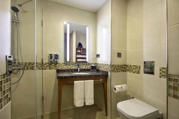 hampton by hilton istanbul atakoy