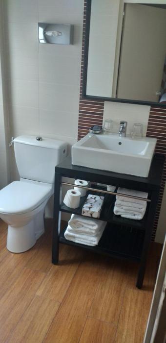 hotel jeanne darc le marais