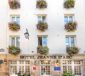 hotel jeanne darc le marais