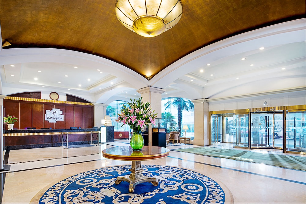 holiday inn zhengzhou by ihg