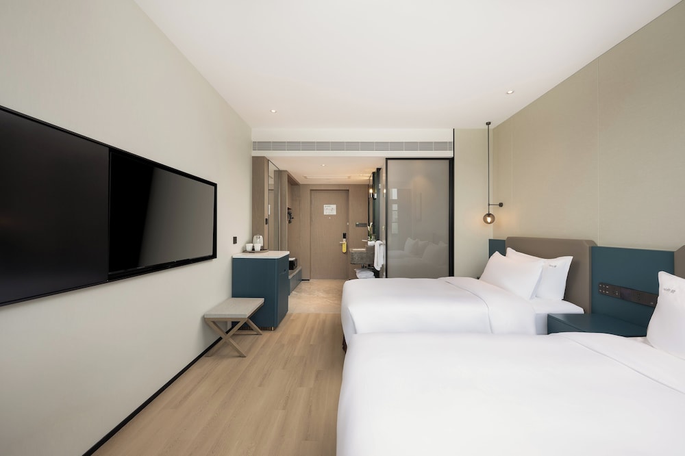 holiday inn zhengzhou by ihg