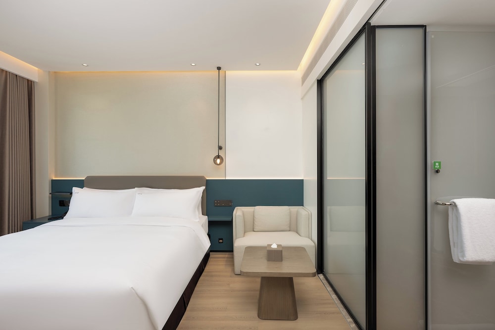 holiday inn zhengzhou by ihg