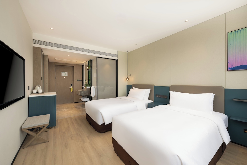 holiday inn zhengzhou by ihg