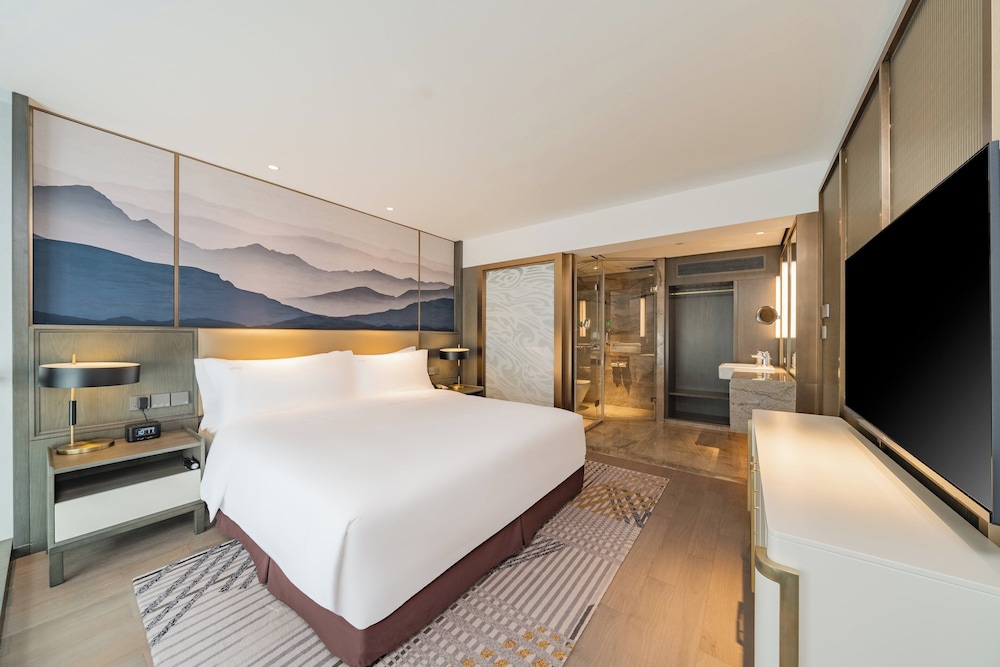 holiday inn zhengzhou by ihg
