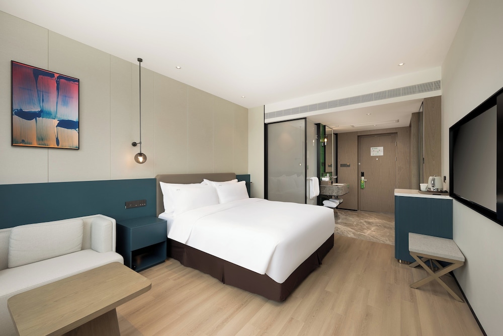 holiday inn zhengzhou by ihg