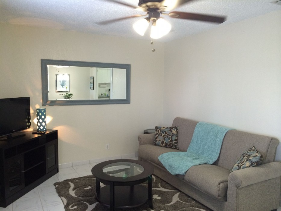 hollywood by the sea hotel