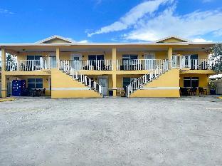 hollywood by the sea hotel