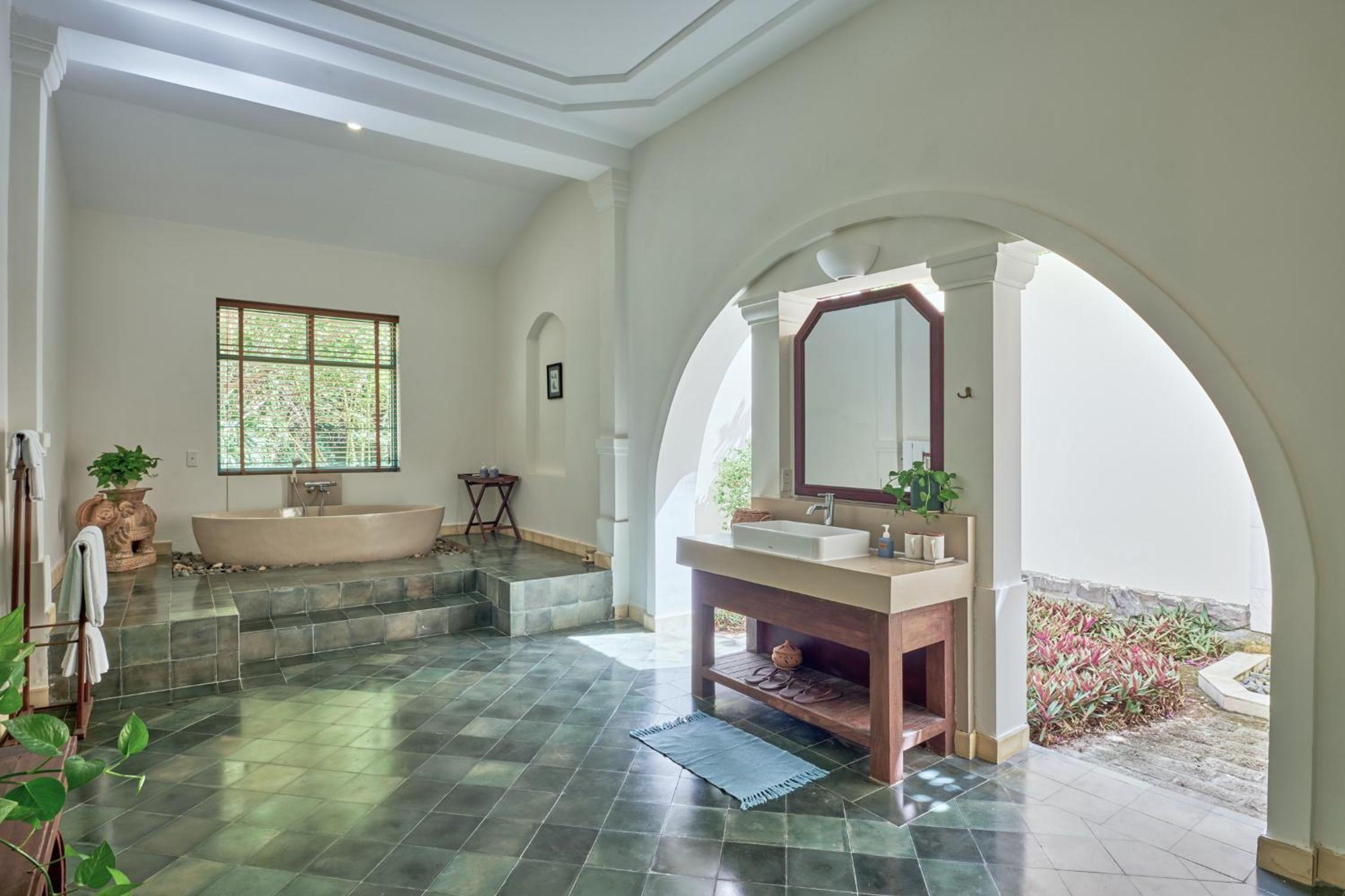 Poulo Condor Boutique Resort And Spa,Con Dao>>Ba Ria-Vung Tau Province,4 star