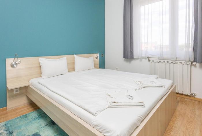 maple tree apartments