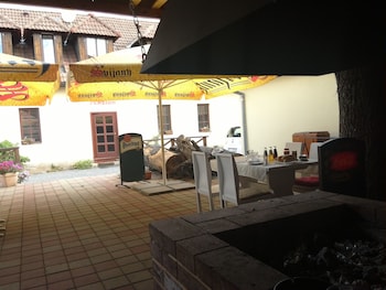 penzion a restaurace na jizdarne