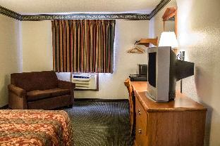 Econo Lodge Akron Copley Northwest,Copley>>Akron,2 star