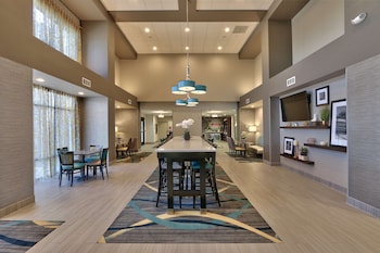 hampton inn and suites albuquerque airport