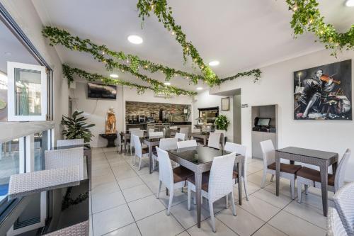athena motel apartments