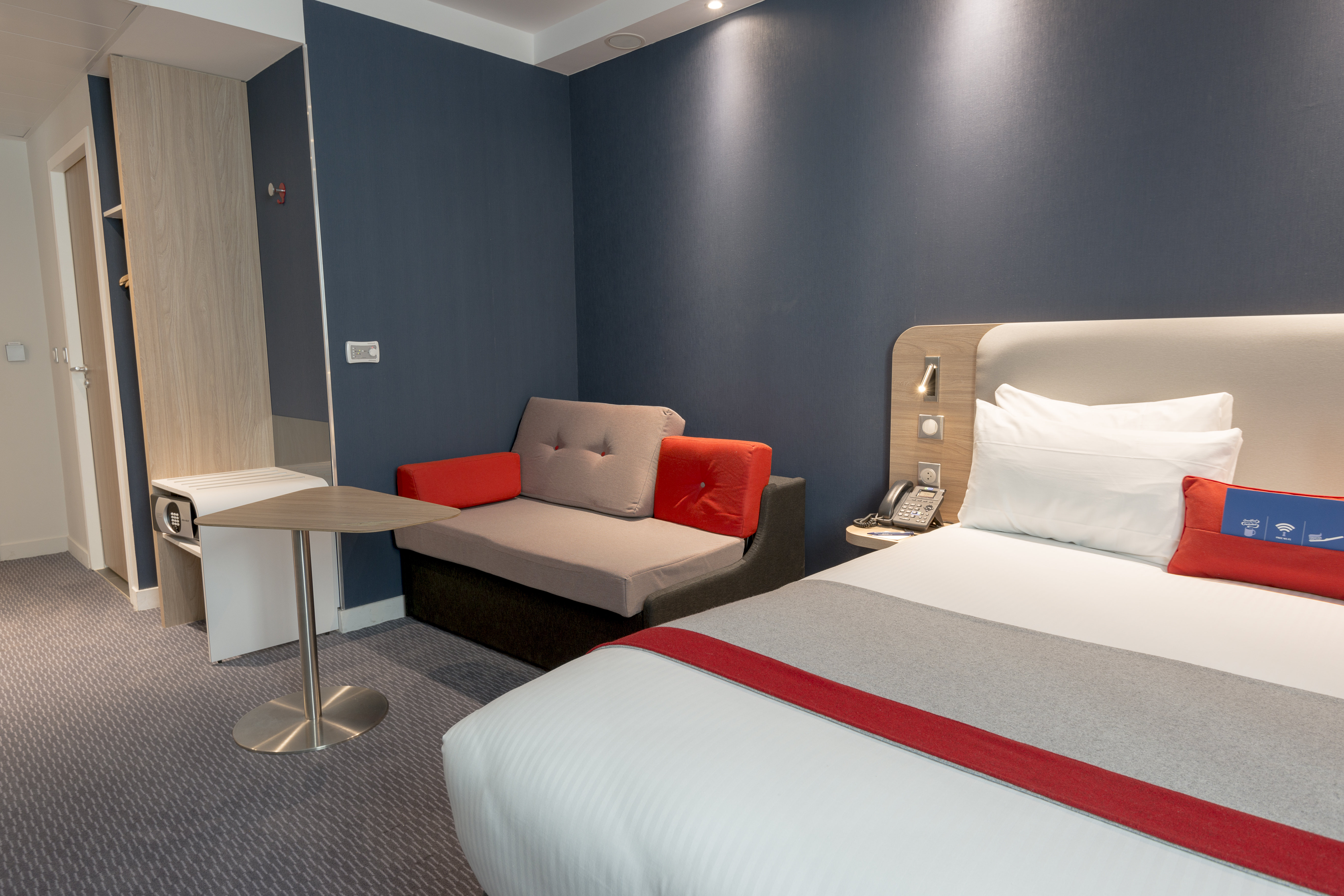 holiday inn express paris velizy by ihg
