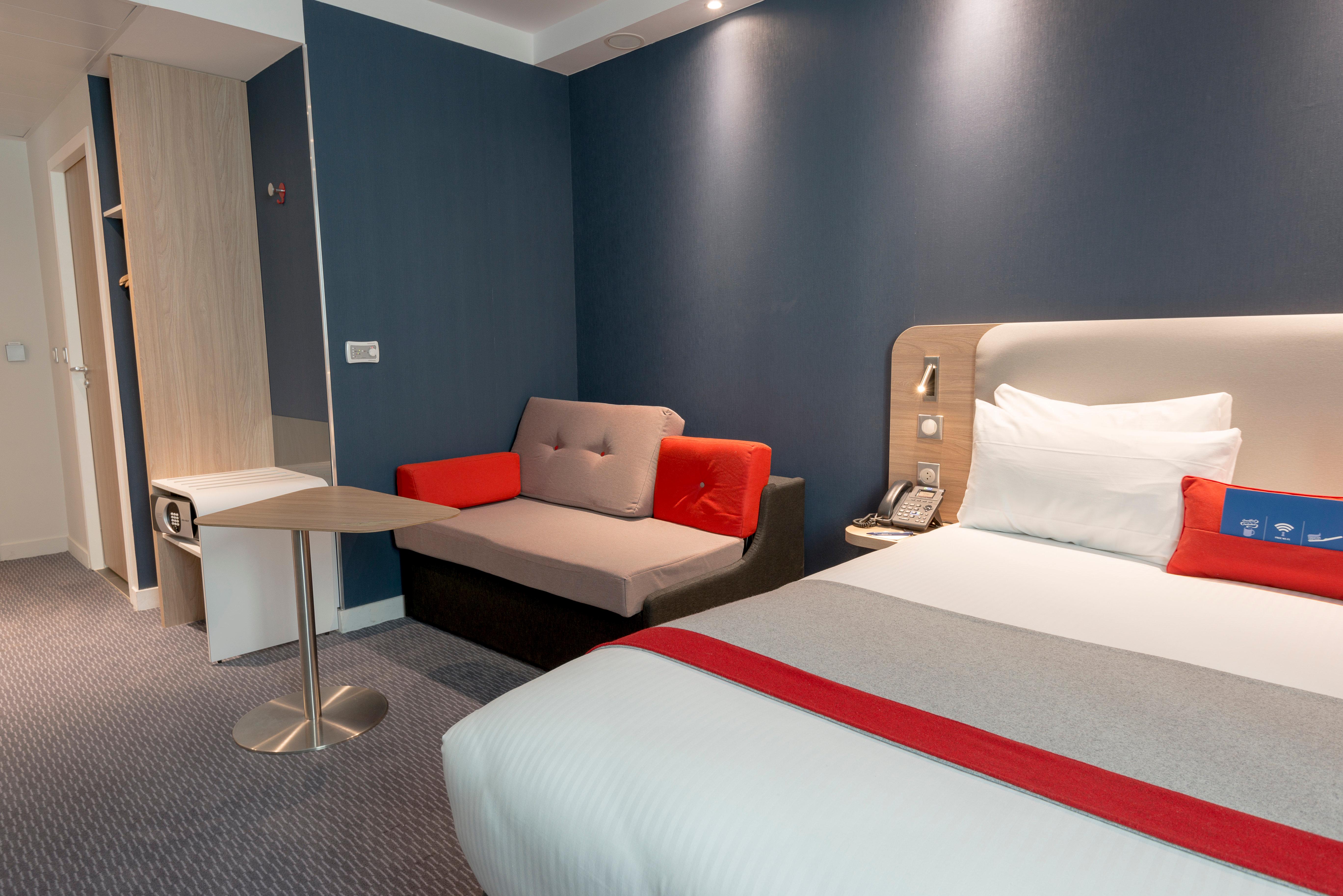 holiday inn express paris velizy by ihg