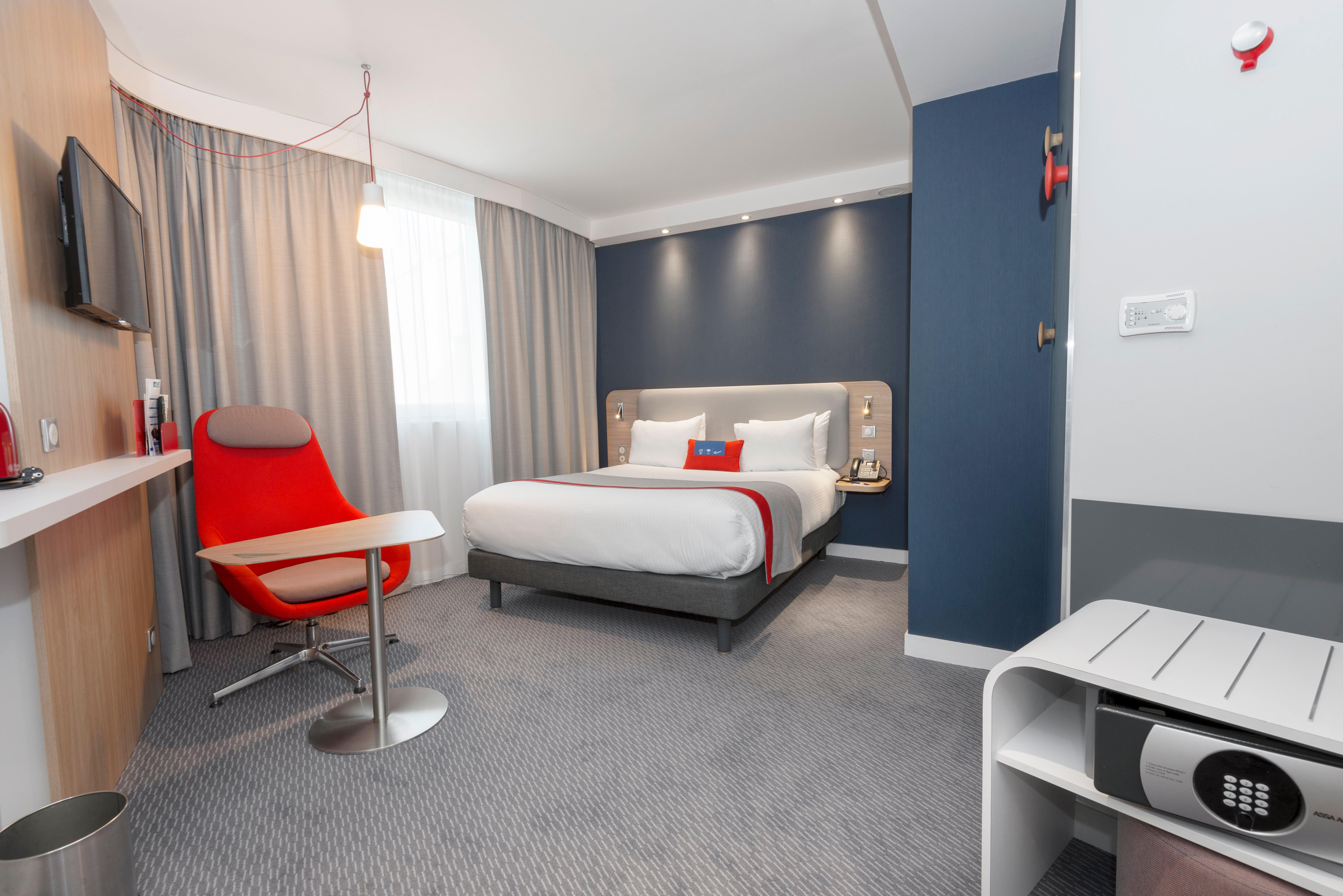 holiday inn express paris velizy by ihg