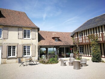 Domaine Les Marronniers,Cambremer>>Calvados,4 star