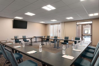 homewood suites by hilton syracuse carrier circle