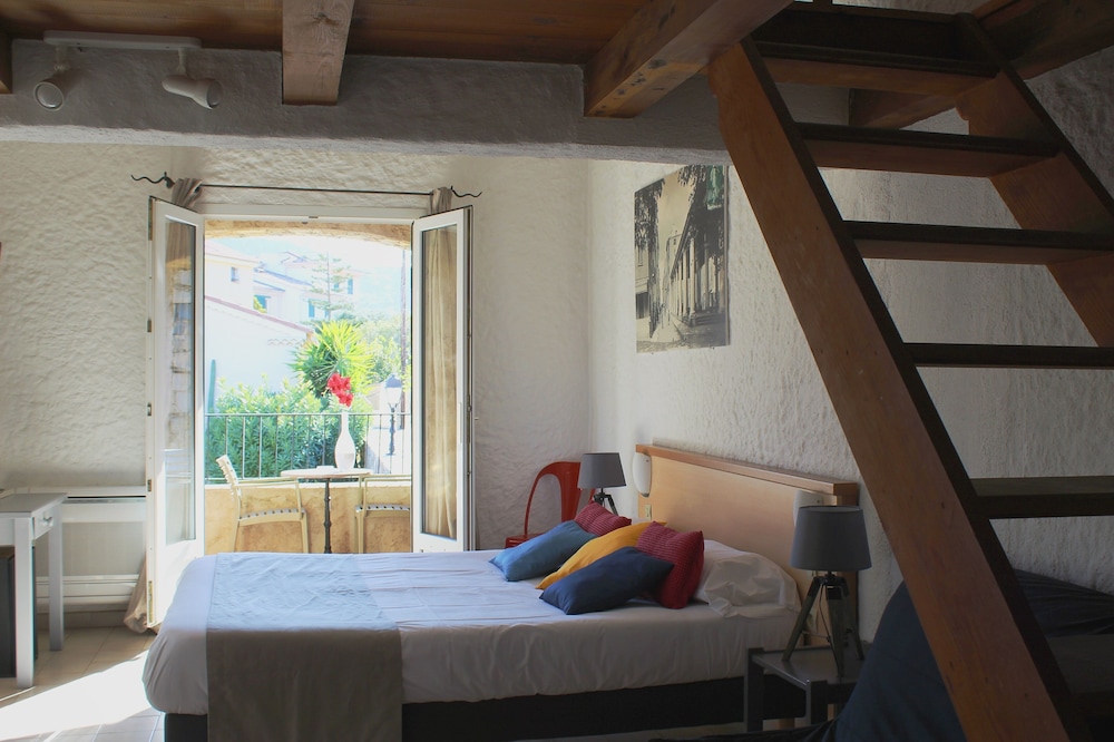 hotel casa rossa and spa