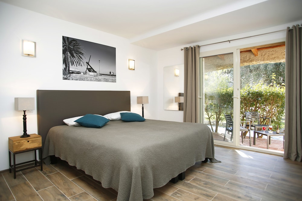 hotel casa rossa and spa