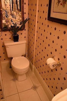 the noble suites