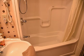 the noble suites