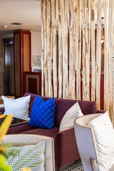 hotel des gouverneurs